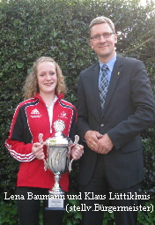 Lena Baumann und Klaus L�ttikhuis
                        (stellv.B�rgermeister)